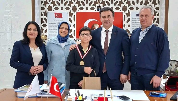 ALANYA MİLLİ EĞİTİM İLÇE MÜDÜRÜ YUSUF YILMAZ’DAN ANLAMLI ÖDÜL