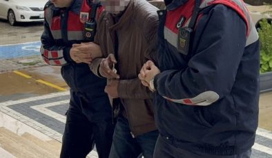 Gazipaşa’da Yol Kenarında Ölü Bulunan Kadının Eşi ve Oğlu Tutuklandı