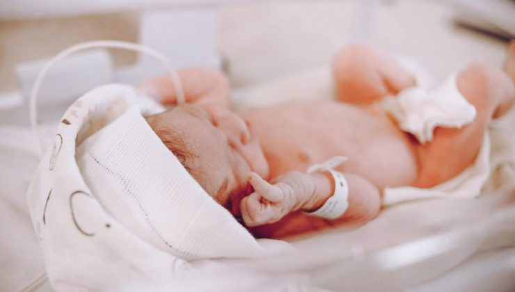 Doğum izni 16 haftadan 24 haftaya çıkarılıyor