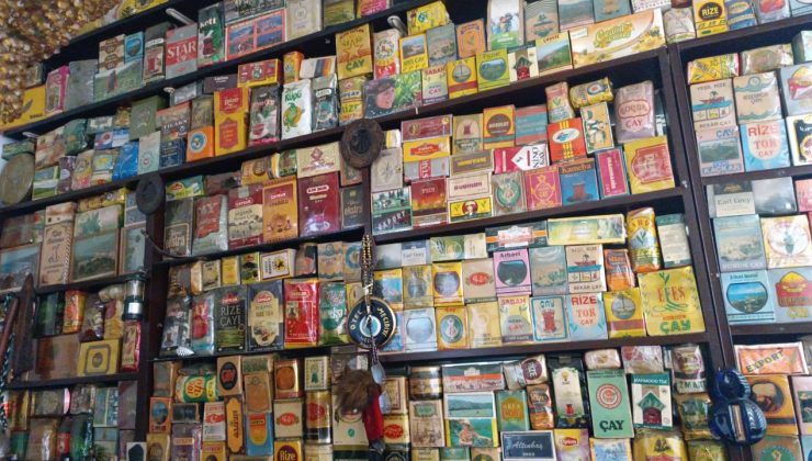 Rize'nin saklı mirası: Necat Mandev’in 64 yıllık çay koleksiyonu