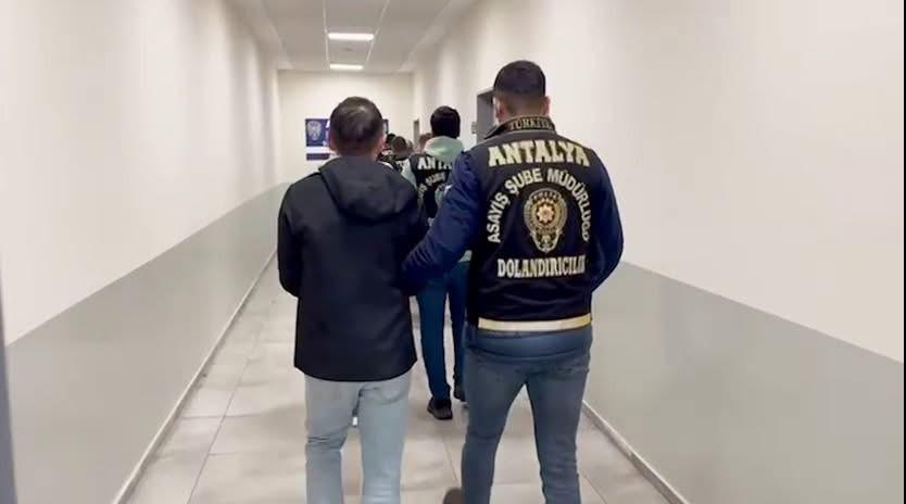 Antalya’da “Belediyede İş” Vaadiyle Dolandırıcılık Operasyonu: 7 Şüpheli Yakalandı