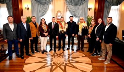 Macar Türk Başkan Antalya da