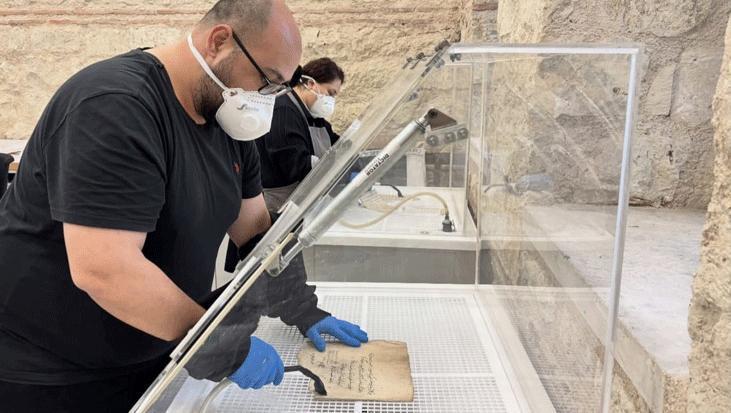 784 bin esere dev koruma hamlesi!