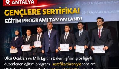 Antalya’da gençlere sertifika: Eğitim programı tamamlandı