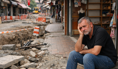 Alanya’da turizm sezonu yaklaşırken, kentteki esnafın yüzü bu yıl pek gülmüyor.