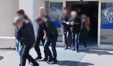 Ankara’da eğlence mekanlarına operasyon: 29 gözaltı, 47 yabancı uyruklu kadın sınır dışı edildi
