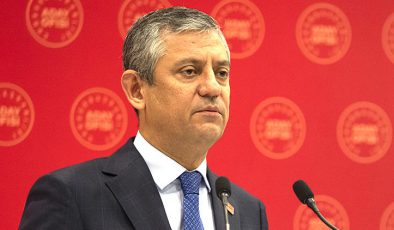 CHP Genel Başkanı Özgür Özel, basın toplantısı düzenledi
