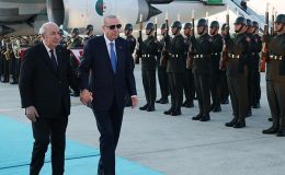 Cumhurbaşkanı Erdoğan, Cezayir Cumhurbaşkanı Tebbun’u resmi törenle karşıladı