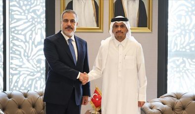 Dışişleri Bakanı Hakan Fidan, Katarlı mevkidaşı Al Sani ile görüştü