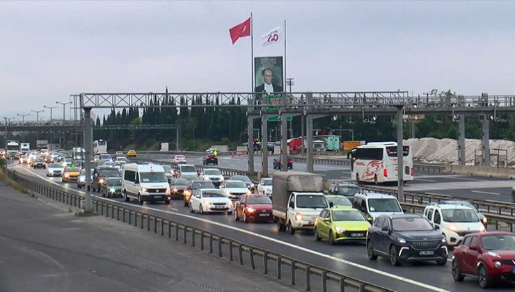 İstanbul’da bayram tatili hareketliliği trafiğe yansıdı
