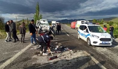 Kayseri’de feci kaza:1 ölü, 2 yaralı