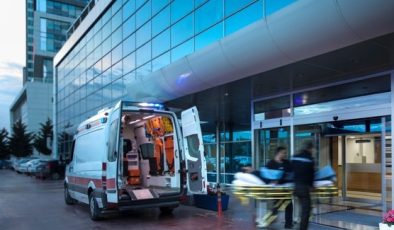 Mersin’de zehirlenme faciası: Anne ve baba yoğun bakımda, iki kardeş hayatını kaybetti