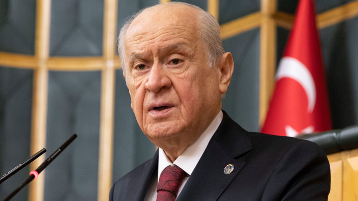 MHP lideri Bahçeli’den Süper Lig’e çıkan Amedspor’a tebrik mesajı