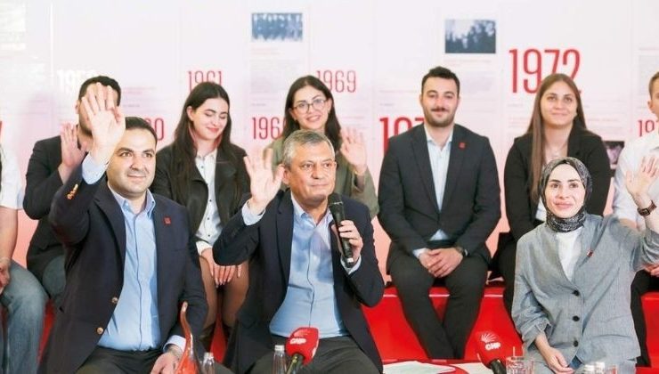 Özel gurbetçi gençlerle buluştu