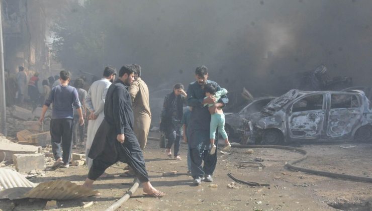 Pakistan’da korkunç patlama! Çok sayıda yaralı var