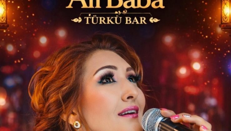 Alanya Sahnelerinin Güçlü Sesi Emine Şen Karaca, Müdavimlerini Coşturmaya Devam Ediyor