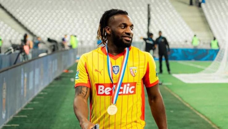 Alan Saint-Maximin’den sürpriz transfer: Sağlık kontrollerinden geçti