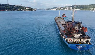 Dron saldırısına uğramıştı: Türk gemisi İstanbul Boğazı’ndan geçti