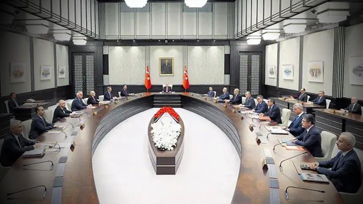 Kabine üyeleri NATO Zirvesi paylaşımında bulundu